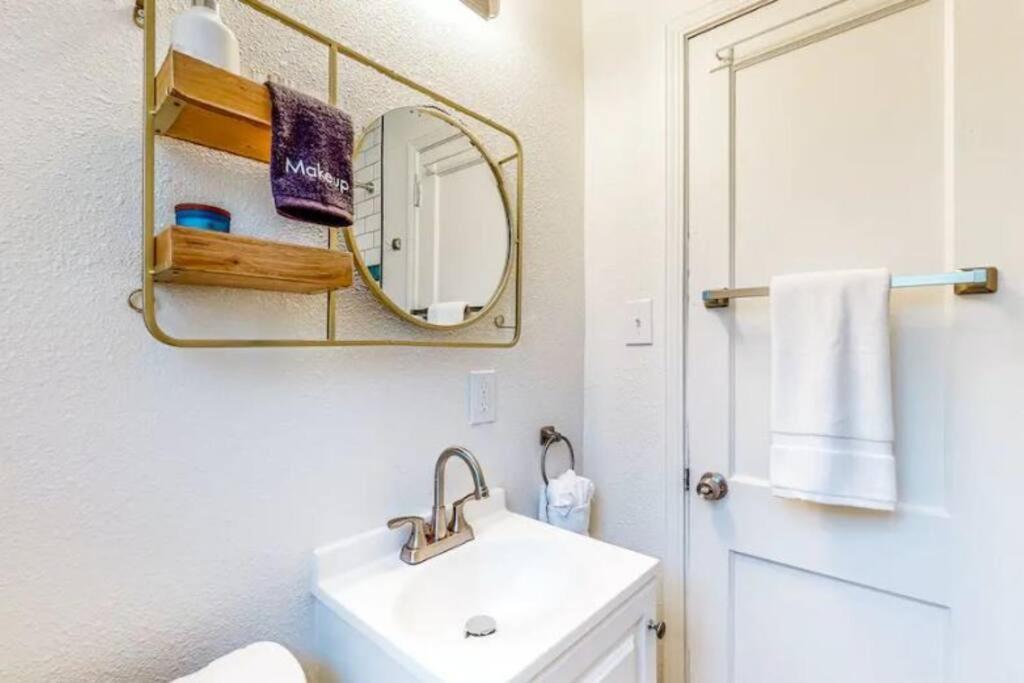 Private, Quiet-Close To Dwntn Pensacola, Stadium, Beaches Villa ภายนอก รูปภาพ