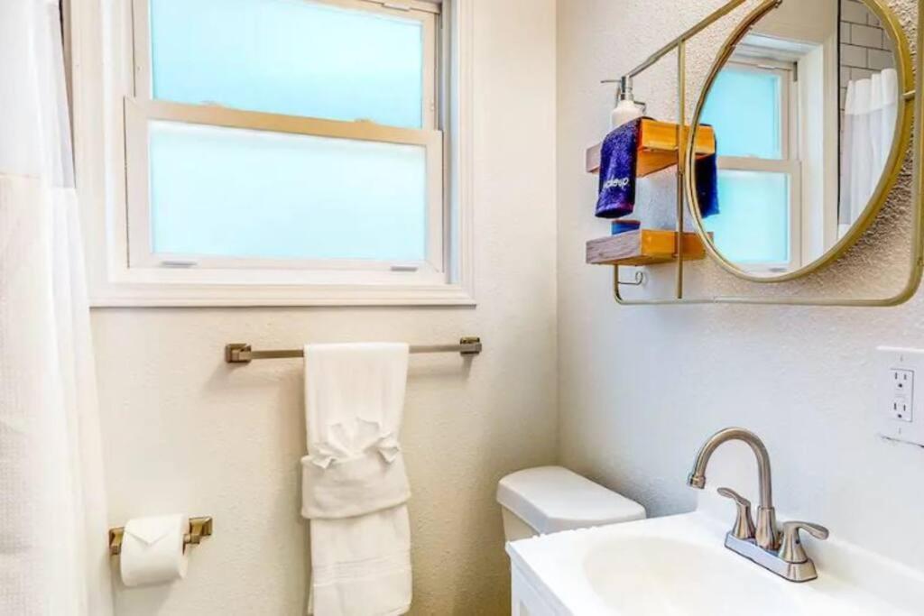 Private, Quiet-Close To Dwntn Pensacola, Stadium, Beaches Villa ภายนอก รูปภาพ